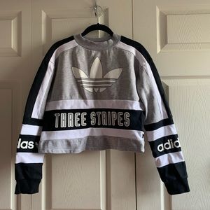 Cropped Adidas Sweater